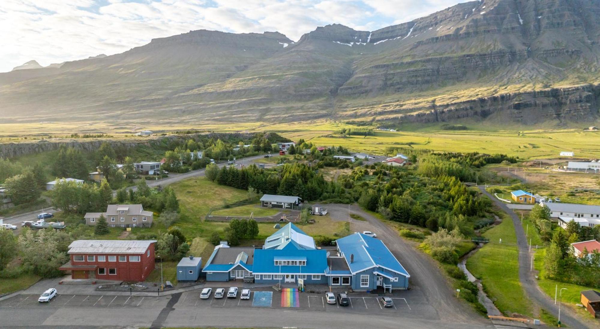 Hotel Post Breiddalsvik Ngoại thất bức ảnh