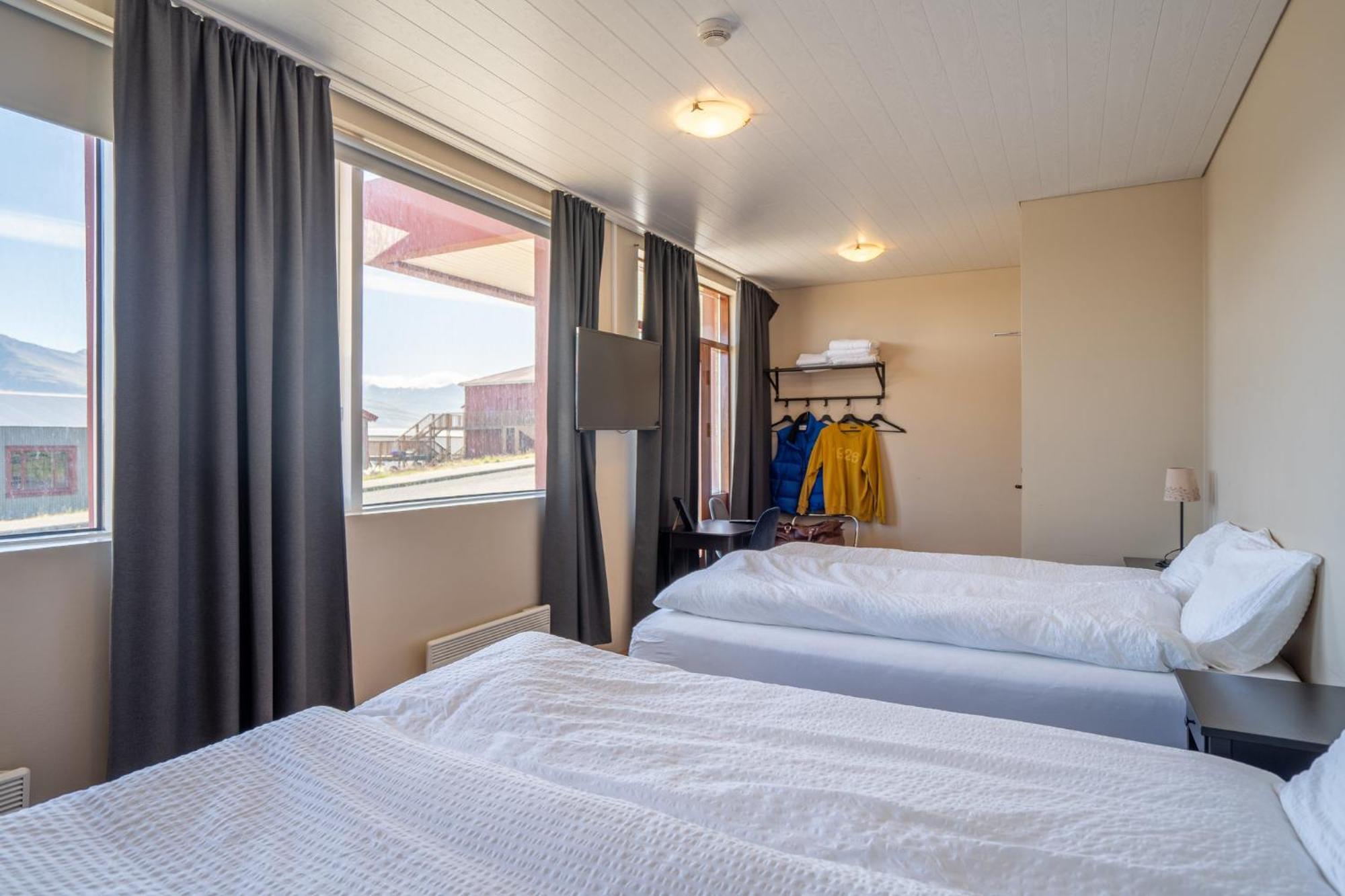 Hotel Post Breiddalsvik Ngoại thất bức ảnh